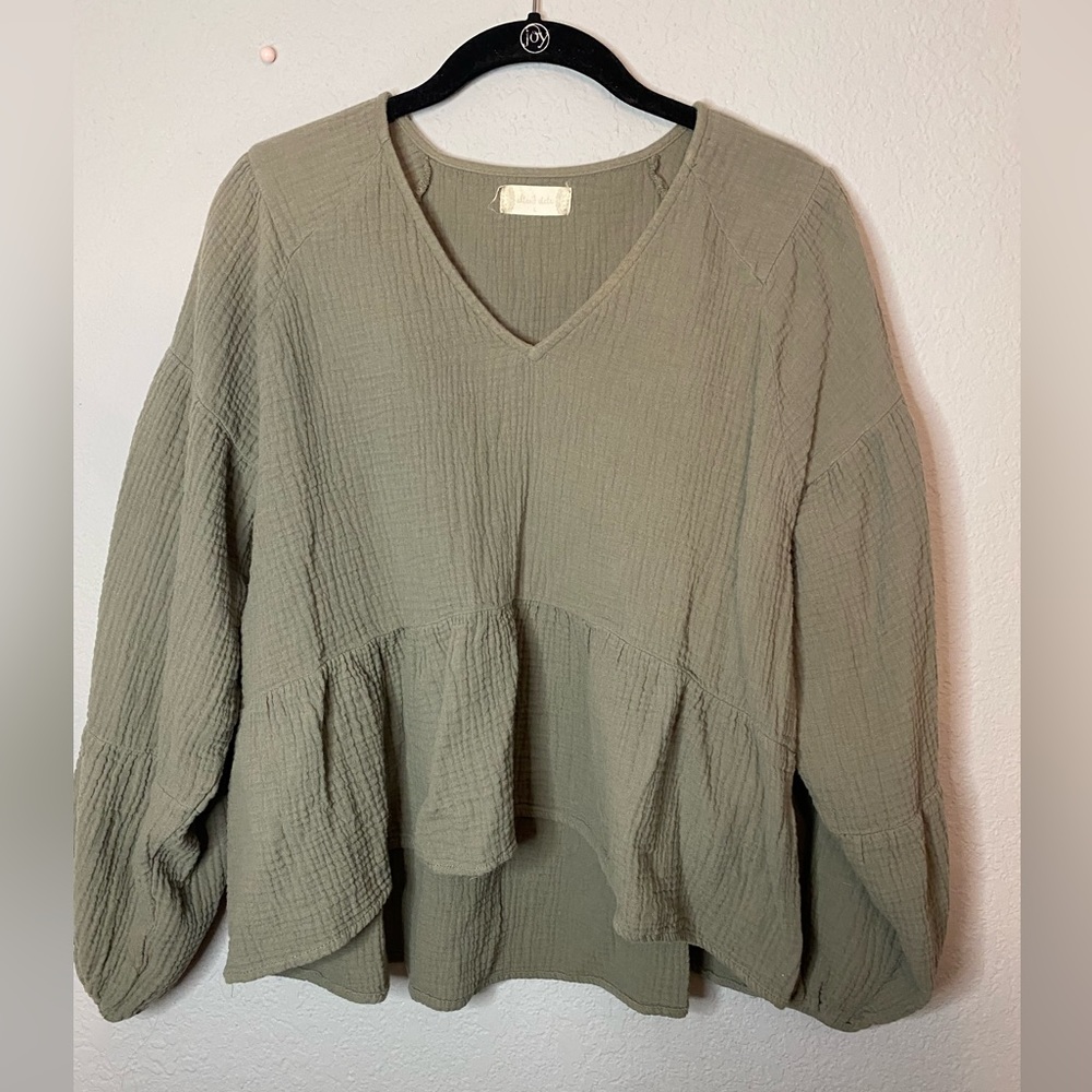 Altard state green top